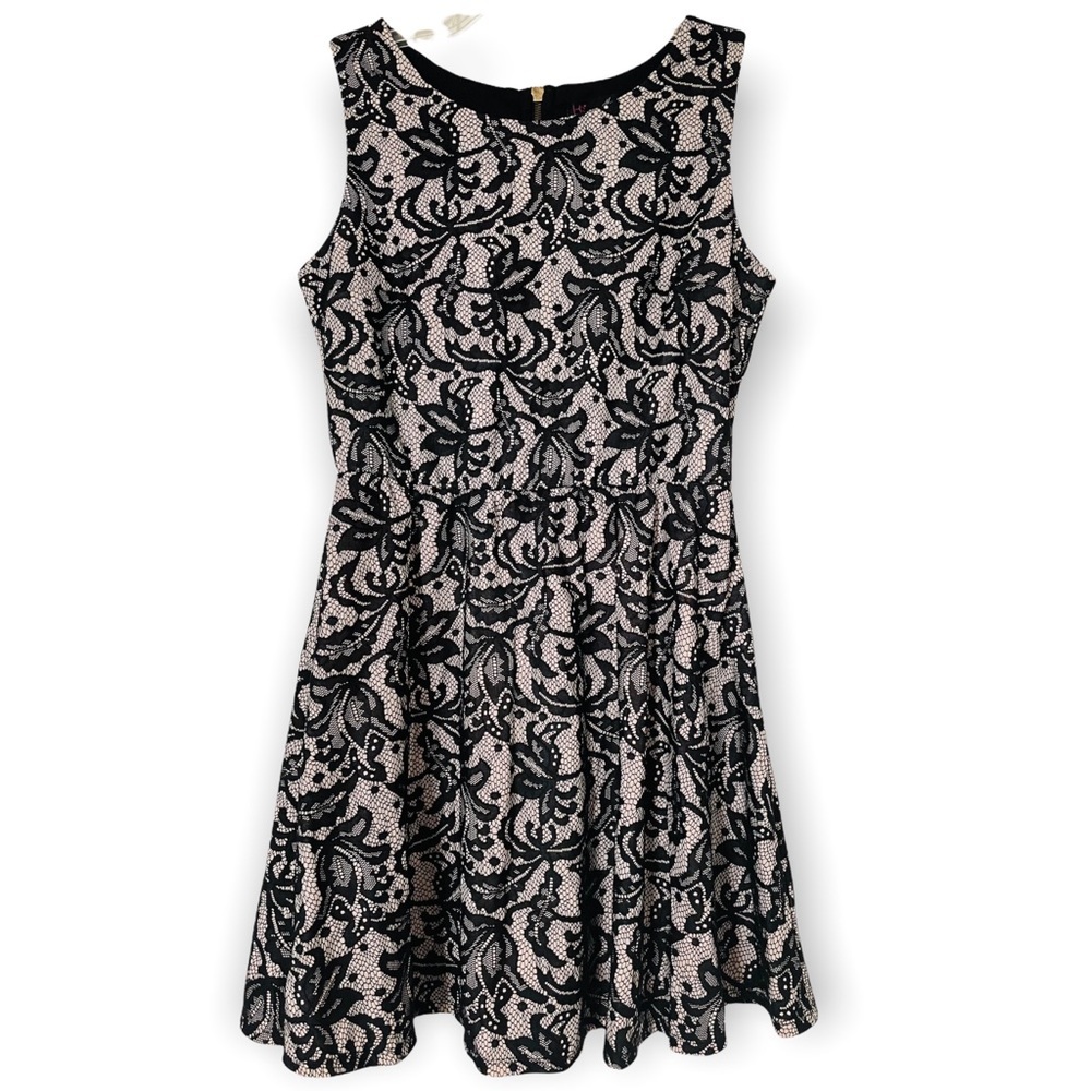 HeartSOUL beautiful black dress, for meeting or party.  Size M